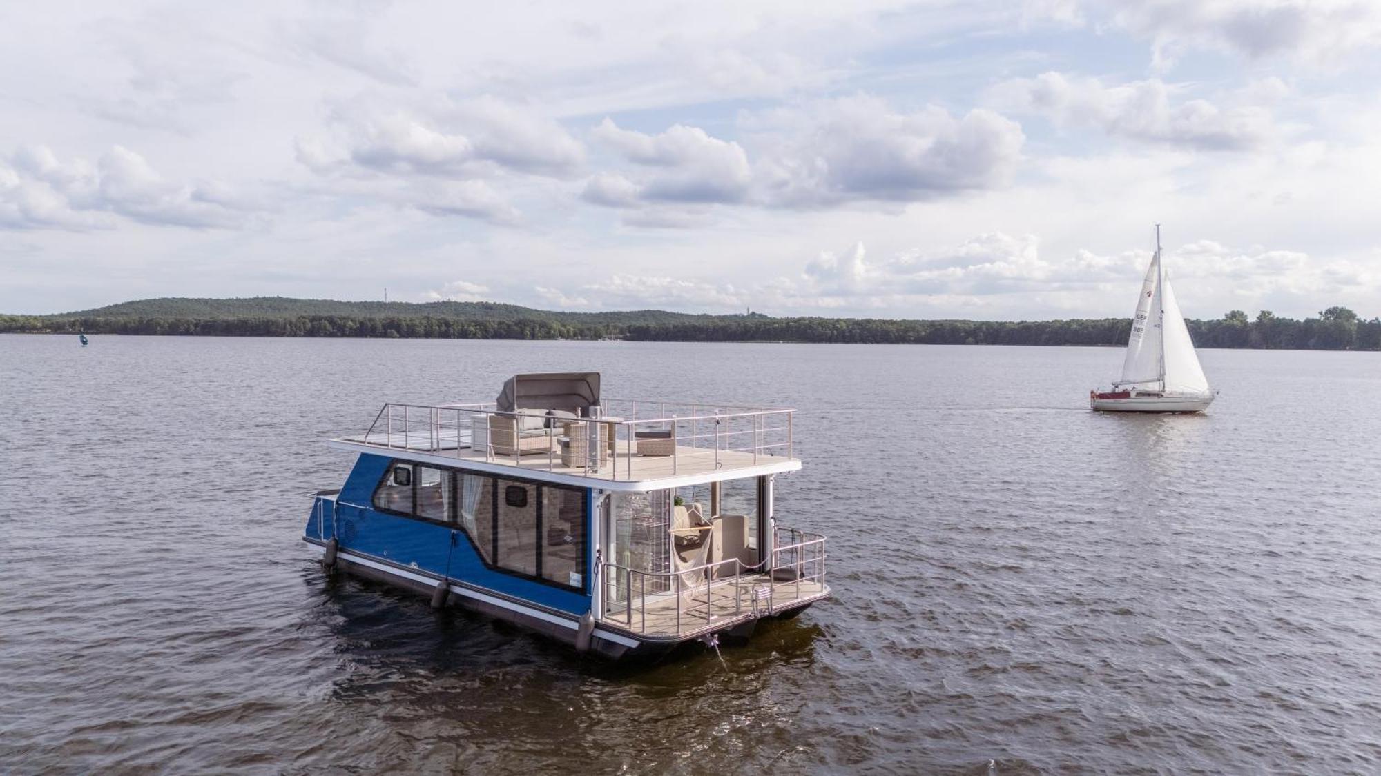 Nena Hausboot Hotel Berlin Exterior photo